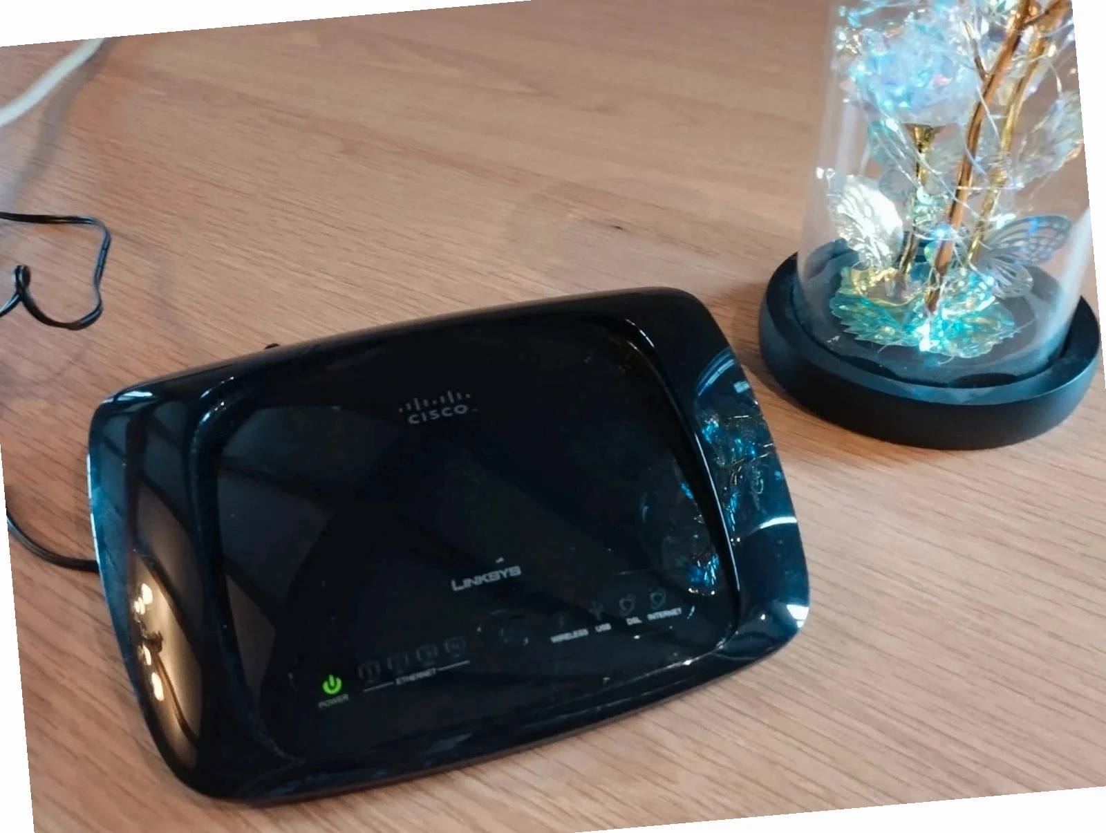 Routeur sans fil Sisco Linksys. Modèle Wag32on